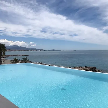 Apartment Beautiful In Luxury With Swimming Pool Villeneuve-Loubet